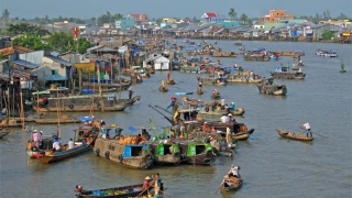 ALONG MEKONG DELTA TO CAMBODIA