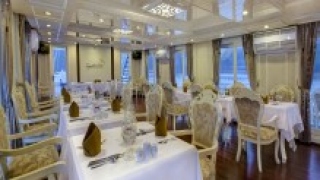 2 DAYS 1 NIGHT HALONG CRUISE ON SIGNATURE CRUISE