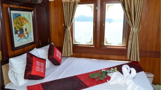 2 DAYS 1 NIGHT HALONG CRUISE ON VSPIRIT CRUISES