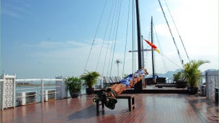 2 DAYS 1 NIGHT HALONG CRUISE ON VSPIRIT CRUISES